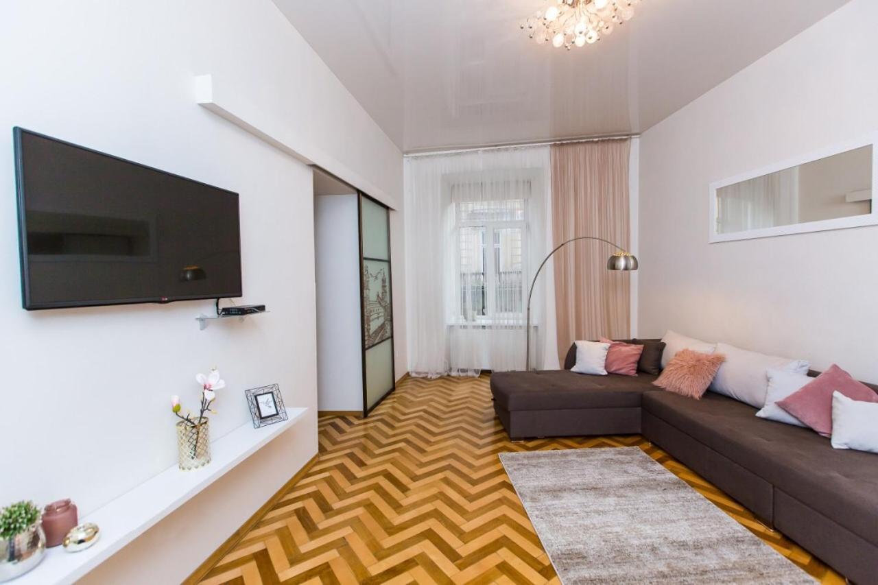 Miamo Apart Гнатюка 18 Lviv Exterior foto