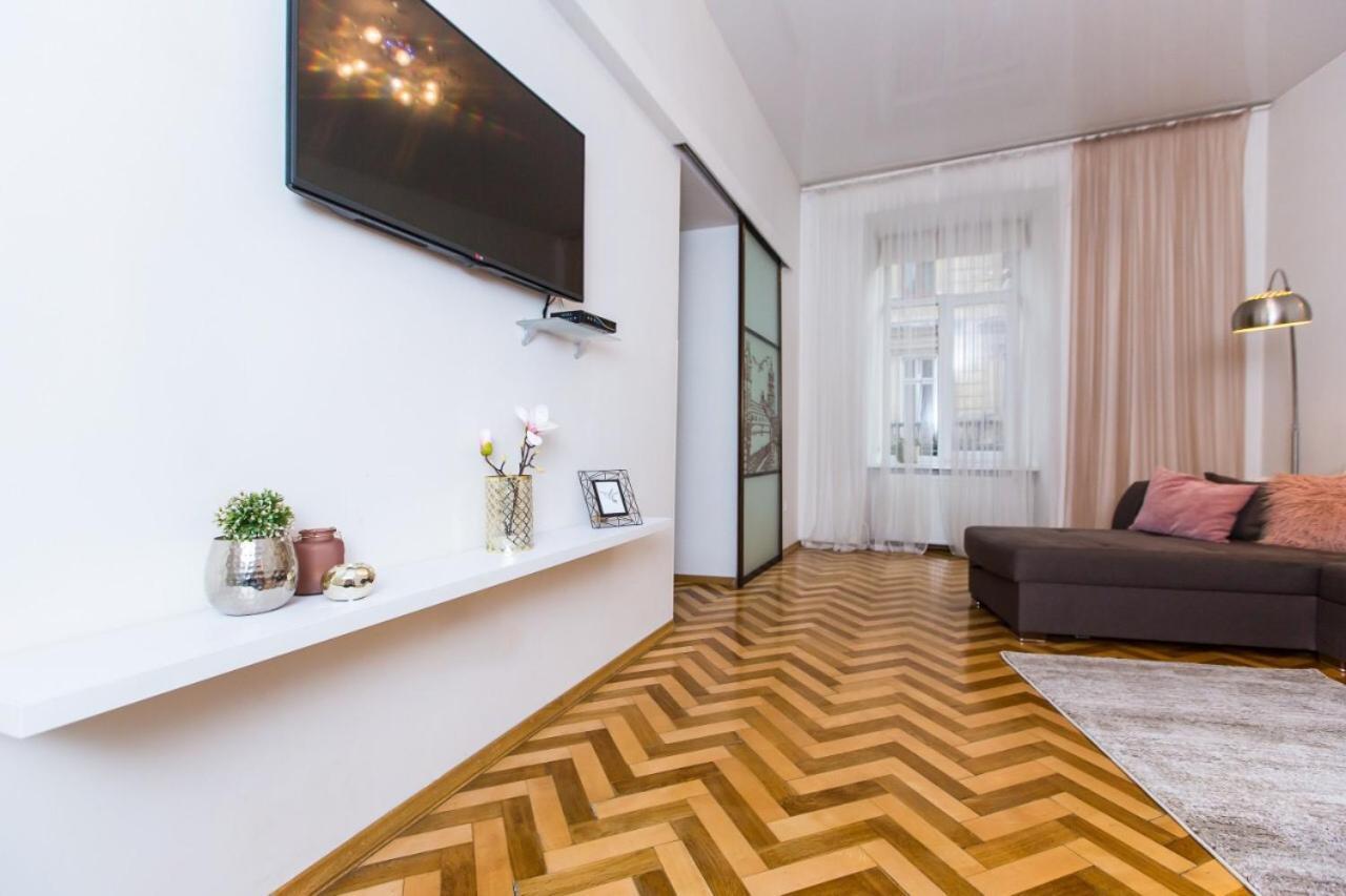 Miamo Apart Гнатюка 18 Lviv Exterior foto